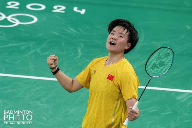 包括球员的 包括球员的