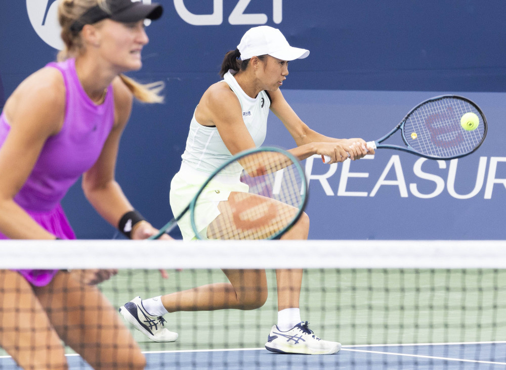 本次赛事采 本次赛事采