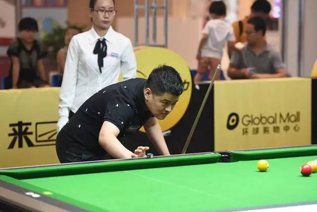 球迷和媒体 球迷和媒体