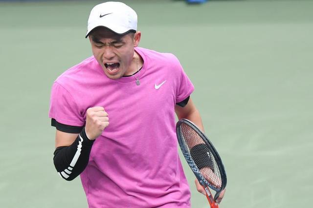 赞助收缩 赞助收缩