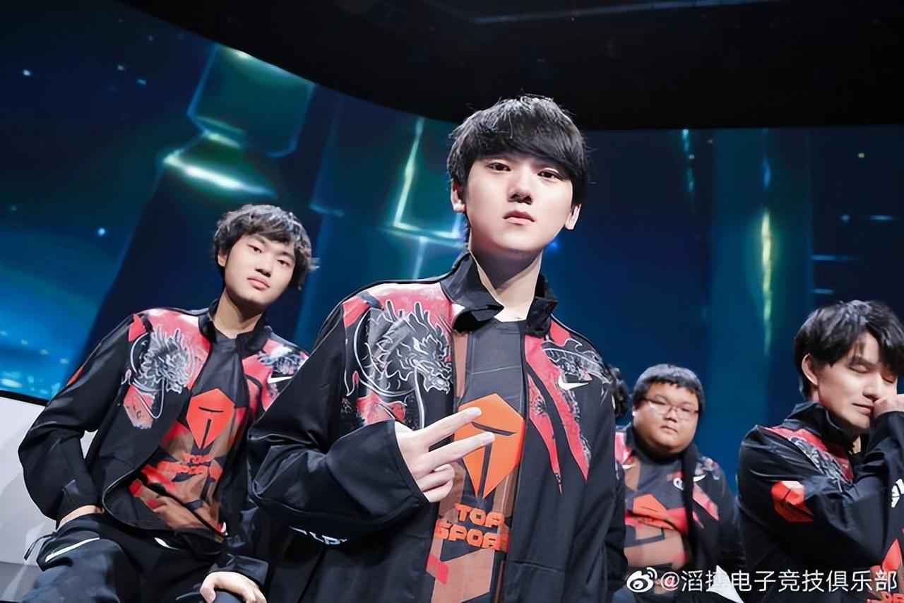 首发名单 首发名单