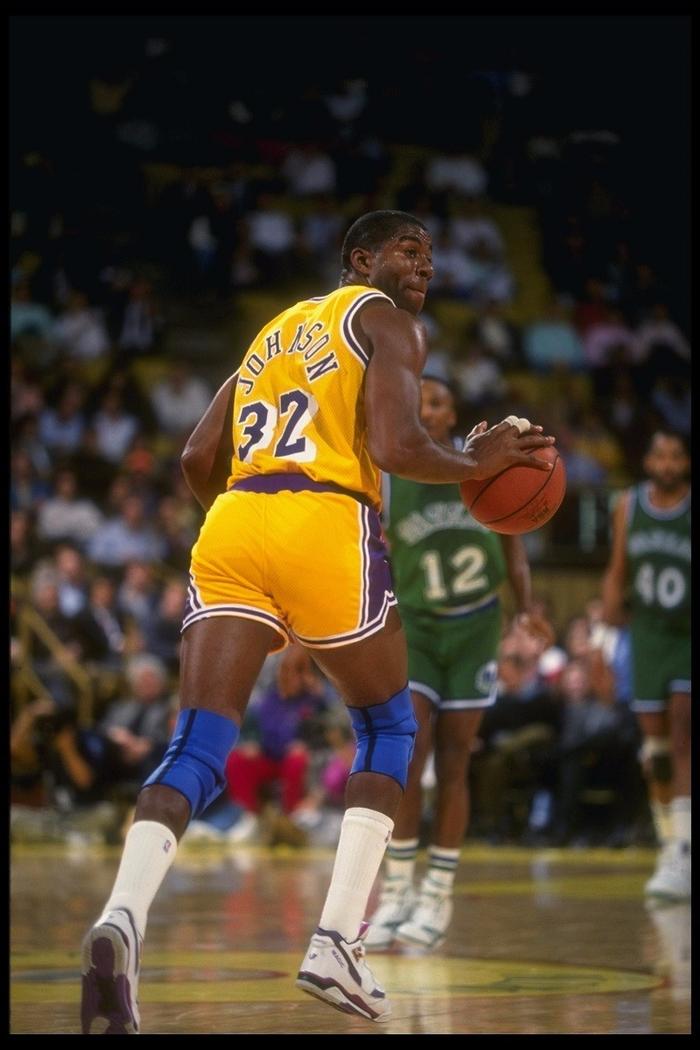 西作出的个 西作出的个