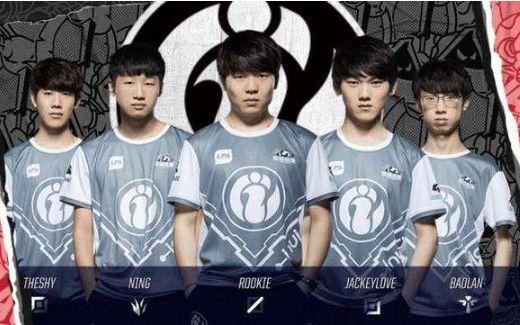 叙事